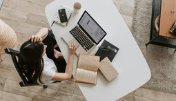 Comment Aménager Un Bureau À Domicile Pour Une Productivité Maximale